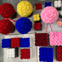 Lovebay Roses Éternelles Préservées pour Noël Fête des Mères, Véritables Roses Cadeau en Boîte Fleur Immortelle Infini pour Toujours
