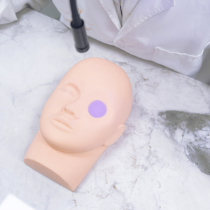 ไฟต่อขนตา Pinky Leem ปรับระดับได้ คอห่าน ปรับความสว่างได้ ไฟ LED UV สำหรับต่อขนตา - Product Image 2