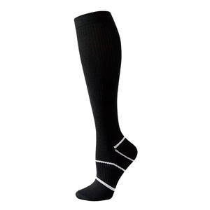 Chaussettes <span class=keywords><strong>de</strong></span> compression légères et douces en plusieurs couleurs, conçues pour remodeler les jambes et améliorer <span class=keywords><strong>la</strong></span> <span class=keywords><strong>circulation</strong></span> - Product Image 1