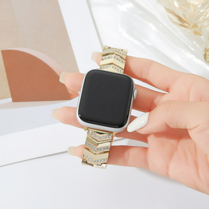 สายนาฬิกาข้อมือแบบเปลี่ยนได้สำหรับ Apple Watch Ultra 1/2/3 ขนาด 49 มม. ประดับเพชรและคริสตัลรูปตัววี ดีไซน์หรูหราสำหรับผู้หญิง - Product Image 2