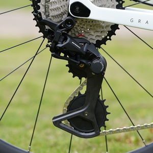 Vélo de gravier 700C entièrement en carbone RS 12 vitesses, freins à disque hydrauliques intégraux, vélo tout-terrain en carbone - Product Image 5