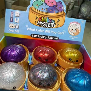 Juguete Antiestrés Personalizado de Edición Limitada, Ecológico y Divertido con Forma de Dumpling, Impresión Digital, Temática de 250 Años - Product Image 4