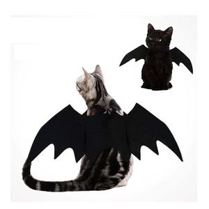 Fantasia de Halloween para Gato em Feltro Ecológico Confortável com Padrão Moderno, Asas de Morcego e Sino, Cosplay para Animais de Estimação - Product Image 3