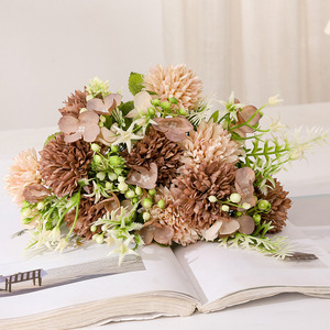 Rafia Joy Ball ramo <span class=keywords><strong>de</strong></span> flores <span class=keywords><strong>de</strong></span> imitación decoración <span class=keywords><strong>de</strong></span> mesa <span class=keywords><strong>de</strong></span> comedor crisantemo <span class=keywords><strong>flor</strong></span> Artificial para fotografía - Product Image 6