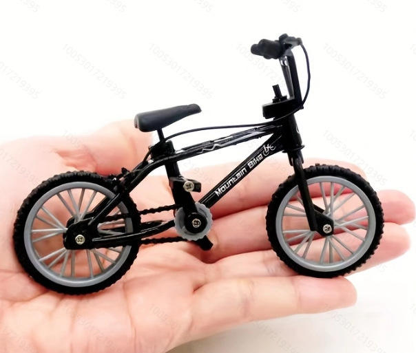 Vélo à doigts binoculaire