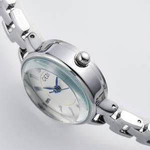 Montre à quartz pour femme avec petit cadran, design minimaliste, étanche, bracelet en acier, design de niche, OEM ODM - Product Image 6