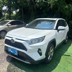 Toyota RAV4 d'occasion <span class=keywords><strong>2023</strong></span> 2.0L Traction avant SUV japonais d'occasion Prix abordable Véhicule familial économique en carburant Blanc - Product Image 1
