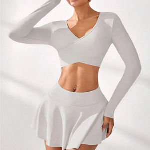 批发定制女式运动健身网球服2件套户外健身网球裙套装 - Product Image 3