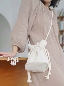 Sac de rangement en lin pour femme, vente directe d'usine, sac à cordon en coton, sac bandoulière, recyclable pour écouteurs et téléphones portables - Product Image 6