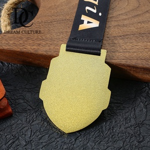 Promotion de la médaille du club de sport chinois, trophée en métal plaqué or personnalisé, médaille et plaques - Product Image 6