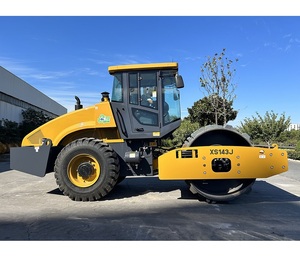 Rouleau compresseur à tambour unique XS143J de 14 tonnes pour la construction routière, le compactage des sols et le développement des infrastructures - Product Image 6