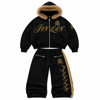 Setelan Olahraga Pria Custom, Hoodie Zip Up, Celana Lengan Lebar, Bordir Emas, Trim Hoodie Bulu, Ukuran Besar, 2 Potong