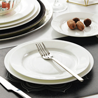 Assiettes plates en porcelaine fine de 6 à 12 pouces, blanches, en céramique, pour la restauration commerciale et l'hôtellerie (vente en gros)