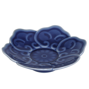 Petite assiette en céramique en forme de fleur Ruyi pour le thé, la pâtisserie, la présentation de mariage, origine Dehua - Product Image 5