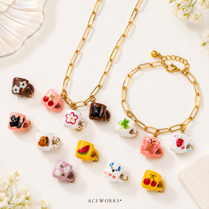 แก้วมัคเพ้นท์ลายขนาดเล็ก |   จี้แก้วกาแฟเคลือบทอง 18K PVD สแตนเลสสตีล พร้อมลายเพ้นท์เคลือบสี |   กันน้ำ ไม่หมองคล้ำ - Product Image 5