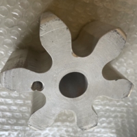 Plus de 25 ans d'expérience riche en fonderie d'aluminium Fabricants de fonderie métallique