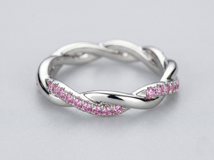 Anillo de Platino con Diamantes Modernos para Mujer, con Acabado Lujoso y Engaste de Piedras Brillantes, Ideal para Regalo de Joyería Nupcial - Product Image 2