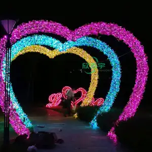 Led חיצוני חג רחוב גן פארק כיכר קישוט זמן מנהרה עמיד למים מתכת קשת 3D נושא אור