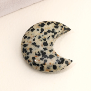 หินควอตซ์แท้ธรรมชาติขนาด 3 ซม. ขายส่ง และเครื่องประดับอเมทิสต์กึ่งมีค่า หินบำบัด งานฝีมือ คริสตัลพระจันทร์ขนาดใหญ่ ช่วยปรับสมดุลจักระ - Product Image 3