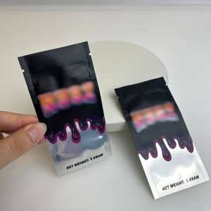 Bolsa de Mylar de <span class=keywords><strong>especias</strong></span> de papel de aluminio con logotipo holográfico, bolsa de Mylar con estampado personalizado a prueba de olores, resistente a los niños, Ziplock, capullos planos, bolsa de Mylar - Product Image 4