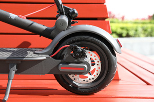 2024 prix d'usine 36v 7.8ah 250w Mi Scooter électrique 8.5 pouces pneu scooter électrique <span class=keywords><strong>M</strong></span> - Product Image 4