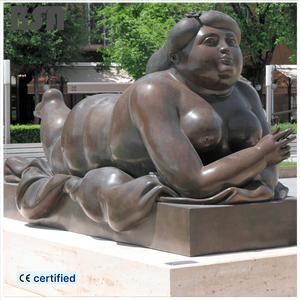 Statues abstraites en bronze coulé sur mesure de grande taille représentant des femmes rondes, sculptures féminines rondes en cuivre pour la décoration de jardin extérieur - Product Image 1