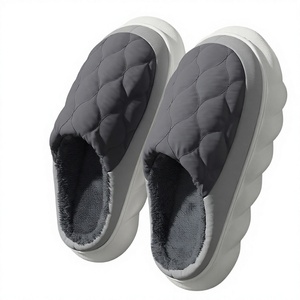 Chaussons d'hiver imperméables pour hommes, plateforme, doublure en peluche matelassée, bout fermé, antidérapants, intérieur/extérieur, gris - Product Image 3