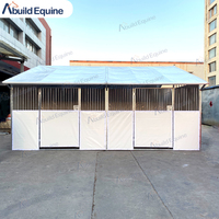 Box d'écurie légère pour chevaux, remplie de HDPE, portable, avec cadre galvanisé à chaud