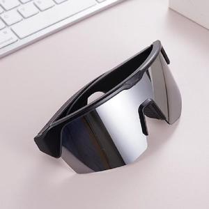 Gafas <span class=keywords><strong>de</strong></span> sol inteligentes para deportes al aire libre para hombres y mujeres, gafas Bluetooth <span class=keywords><strong>de</strong></span> moda para escuchar llamadas <span class=keywords><strong>de</strong></span> música mientras se hace <span class=keywords><strong>ejercicio</strong></span> - Product Image 3