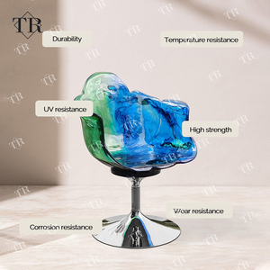 Chaise de salle à manger de bar en pétale de fleur en polycarbonate personnalisée Turri - Product Image 2