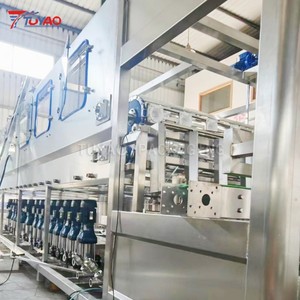 Machine de remplissage automatique d'eau minérale et de boissons 300BPH 20L 5 gallons avec engrenage en acier inoxydable, contrôle PLC, haute précision - Product Image 6