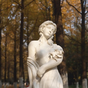 Statua della Nymfa Greca della Mitologia, Scultura a Grandezza Naturale del Corpo Femminile - Product Image 4