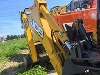 Tracteur à roues 4x4 d'occasion de haute qualité avec chargeur-pelleteuse 8 tonnes JCB-3CX certifié CE&EPA, chargeuse sur pneus avec moteur à vendre