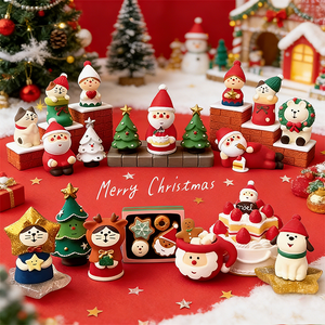 Decoraciones Navideñas Creativas Hechas a Mano y Pintadas a Mano, Regalos de Puente, Caja de Regalo con Trineo, Gato Japonés, Escena en Miniatura para Fotografía DIY - Product Image 1