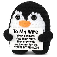 Poupée pingouin positive en crochet fait main, mini jouet en peluche tricoté, cadeau de mariage pour papa, mari, femme, pour la décoration, 100% fait main