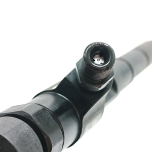 Nuevo Conjunto de Inyectores de Repuesto Directo para Tractor/Cargador YTO Serie LR - Acero de Alto Rendimiento a 2500 Bar, YN4B, YN4B Agr - Product Image 2