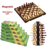 Jeu d'échecs magnétique d'intérieur portable antique fait à la main en bois de haute qualité Puzzle écologique Taille du tournoi Jouet éducatif