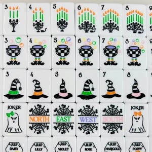 Set di Mahjong Americano di Lusso Hocus Pocus per Halloween, 160 Pezzi, Tessere in Acrilico Incise a 2 Strati per Incontri Stagionali - Product Image 2