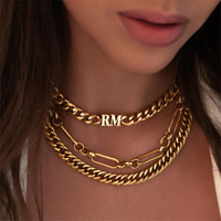 Collar con Colgante de Letra Inicial Personalizada, Cadena Cubana de Acero Inoxidable Chapado en Oro para Hombre y Mujer