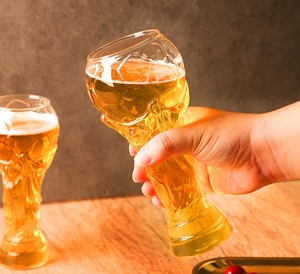 Verre à bière haut transparent de 16 oz, forme créative moderne, pour bar, fête, football, style stein - Product Image 6