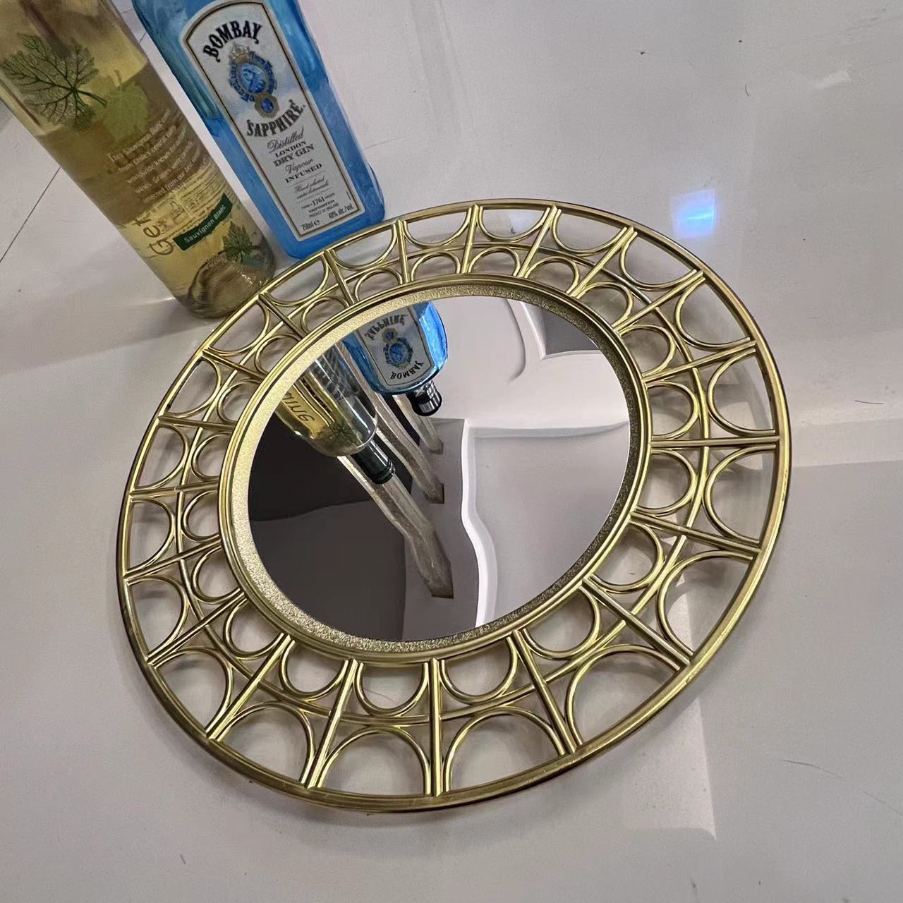 Miroir doré