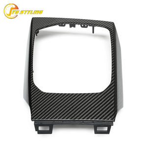 Remplacement des garnitures intérieures en fibre de carbone pour BMW G20 LCI G26 I4 G42 2 Ser M240i G80 G82 G83 2025+ Console centrale en carbone véritable - Product Image 3