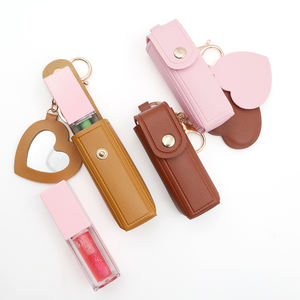 Gloss <span class=keywords><strong>à</strong></span> lèvres brillant effet repulpant végétalien avec <span class=keywords><strong>sac</strong></span>, idéal pour la vente en gros, marque privée, mignon, avec porte-clés - Product Image 5