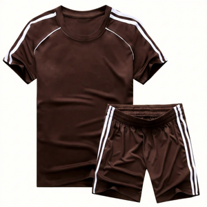 Uniforme de fútbol profesional con tejido de malla de secado rápido, alta durabilidad y opciones de logotipo, nombre y número personalizables. - Product Image 5