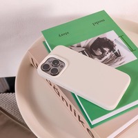 Focus étui de protection pour téléphone en silicone de haute qualité, coque anti-chute englobante pour étui de téléphone Iphone16