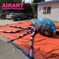 Décoration de maison d'Halloween mettant en vedette un ballon gonflable terrifiant d'araignées toxiques