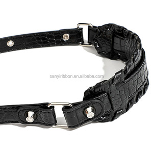 2025 best-seller <span class=keywords><strong>noir</strong></span> en cuir PU femmes <span class=keywords><strong>sac</strong></span> à bandoulière rétro Rivet Design <span class=keywords><strong>sac</strong></span> à main portefeuille accessoire sous les bras <span class=keywords><strong>sac</strong></span> plissé - Product Image 4