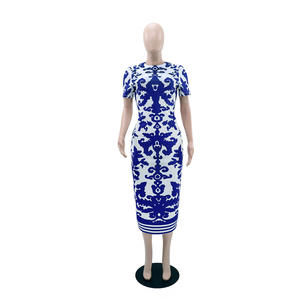 <span class=keywords><strong>Robe</strong></span> longue <span class=keywords><strong>moulante</strong></span> à manches courtes pour femme, imprimé bleu et blanc en porcelaine, élégante <span class=keywords><strong>robe</strong></span> <span class=keywords><strong>de</strong></span> <span class=keywords><strong>soirée</strong></span> pour célébrités - Product Image 3