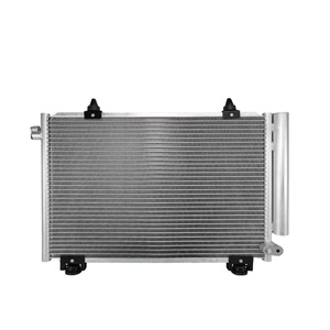 Condensatore per Aria Condizionata Auto di Alta Qualità 88450-52111 per TOYO-TA YARIS 1999.8-2005.11 1.3/ <span class=keywords><strong>IST</strong></span> 2004.05-2007.07 1.5 - Product Image 1
