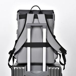 Sac à dos Rolltop pour ordinateur portable, étanche et intelligent, idéal pour le sport, les loisirs et les étudiants – Vente en gros directe usine BSCI - Product Image 3